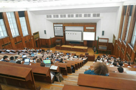 Талантологи объяснят школьникам, почему им не нужно поступать в вуз