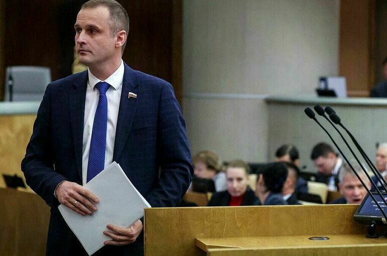 Депутат Леонов: До 2030 года в регионах хотят построить 99 приемных отделений больниц