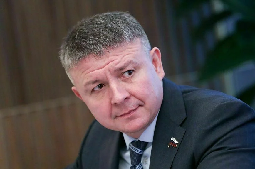 Амир Хамитов.