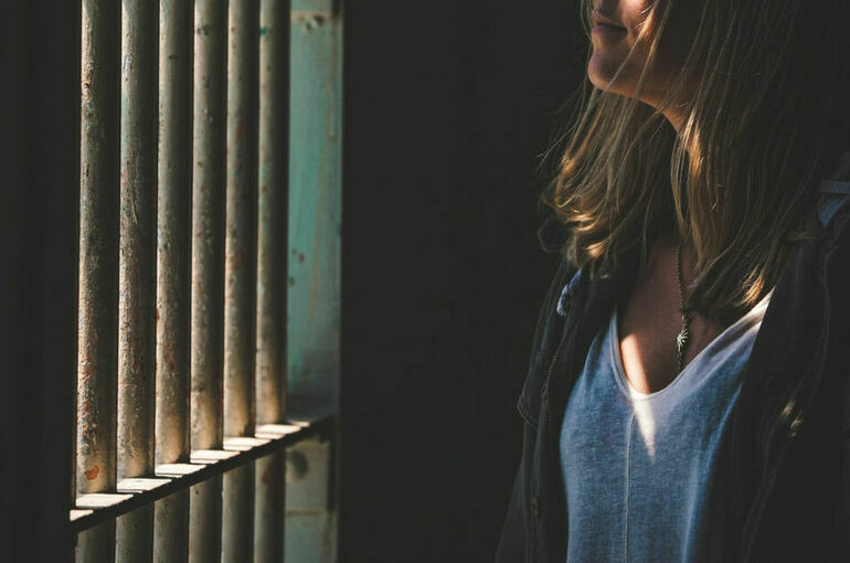 В ЛДПР предложили объявить амнистию для женщин в честь Дня матери