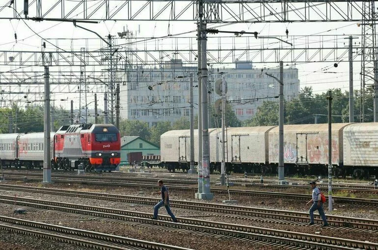 Железнодорожных хулиганов предложили штрафовать автоматически