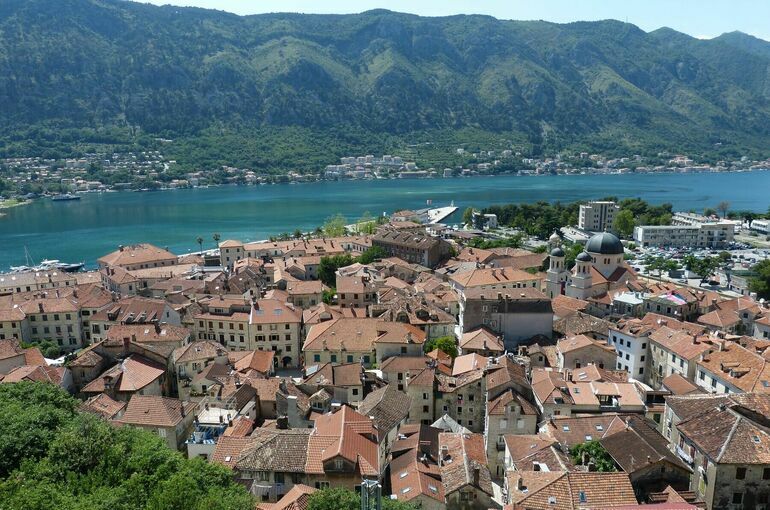 Черногория собирается ввести визы для россиян в 2026 году