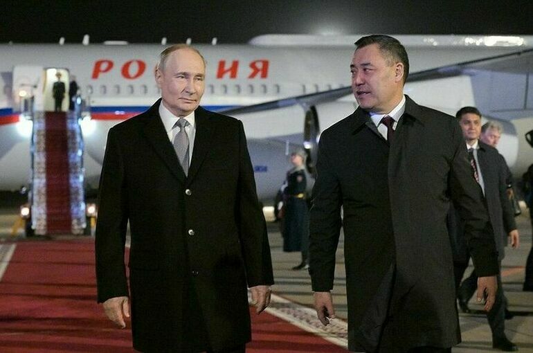 Путин прибыл на переговоры с Жапаровым