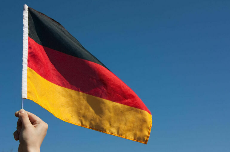 Экс-депутат от АдГ: Восстановление экономики Германии невозможно без сотрудничества с РФ