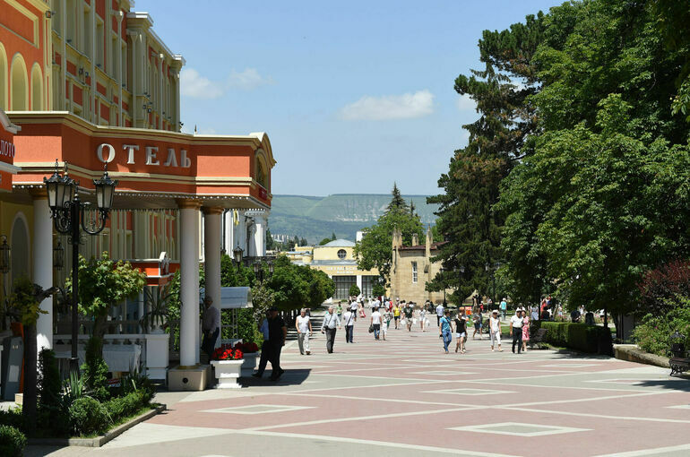 В кабмине предложили снизить штрафы для отельеров