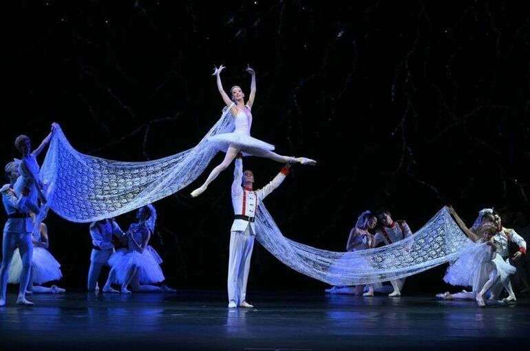 Участники СВО попадут на «Щелкунчик» в Большой театр по льготному билету