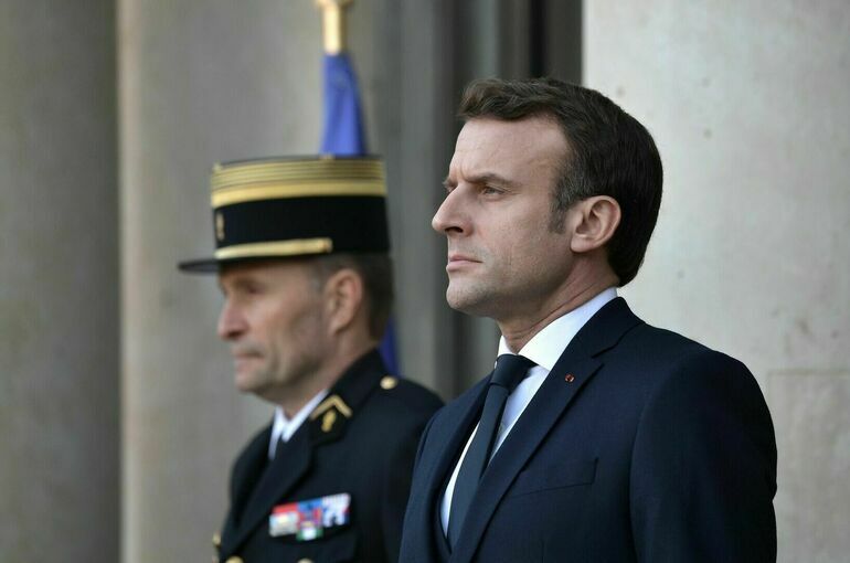 Во Франции назвали Макрона главным противником мира на Украине