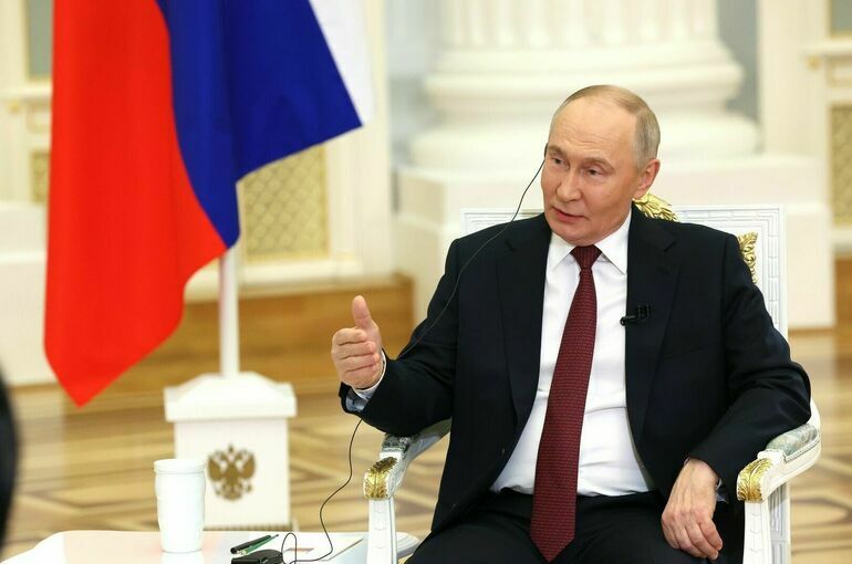 Путин заявил, что США продолжают закупать ядерное топливо у России