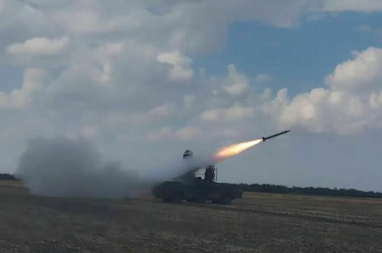 Над регионами России за ночь перехватили 83 украинских беспилотника