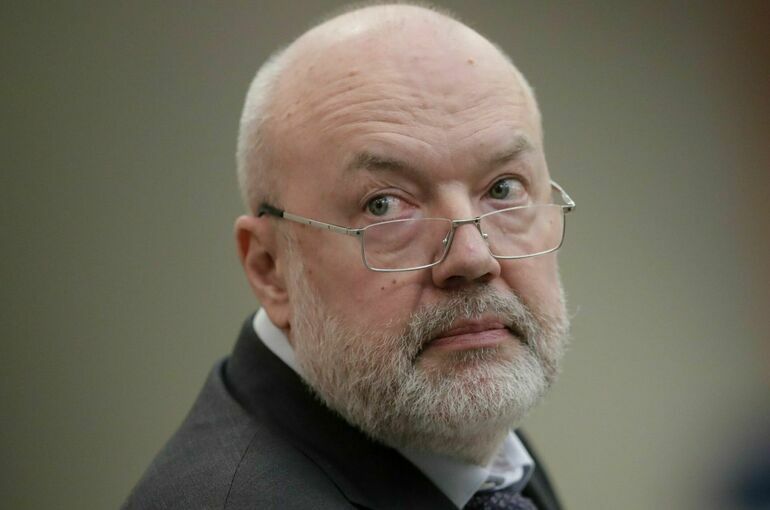 Крашенинников предложил принять закон о риелторской деятельности