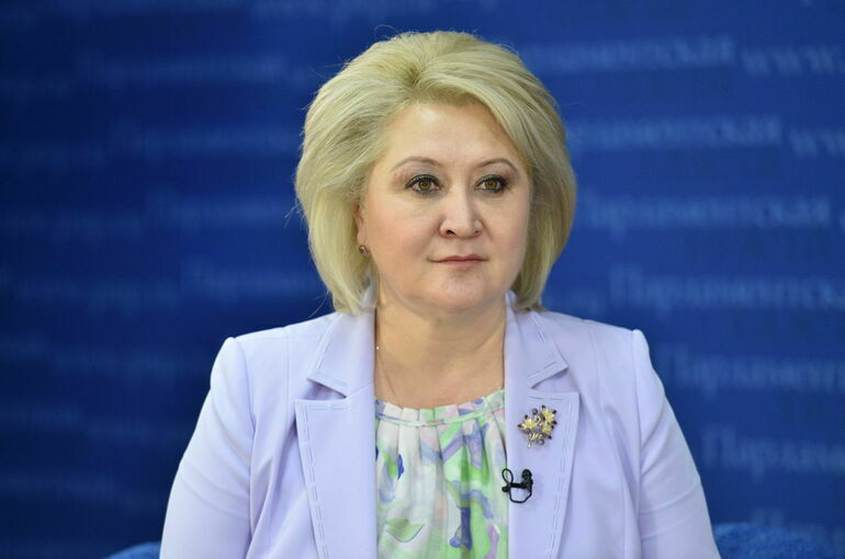 Сенатор Гумерова призвала на 100% защитить авторские права дизайнеров