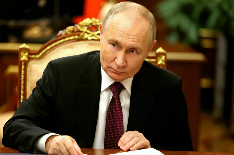 Путин анонсировал новые выплаты для семей с детьми