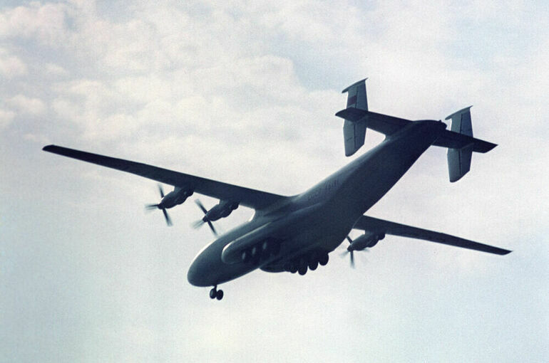 В Ивановской области упал самолет Ан-22