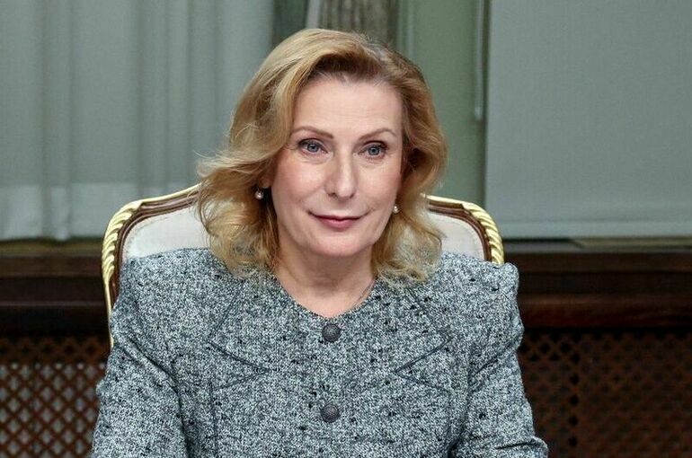 Сенатор Святенко вручила награды поисковикам, добровольцам и волонтерам