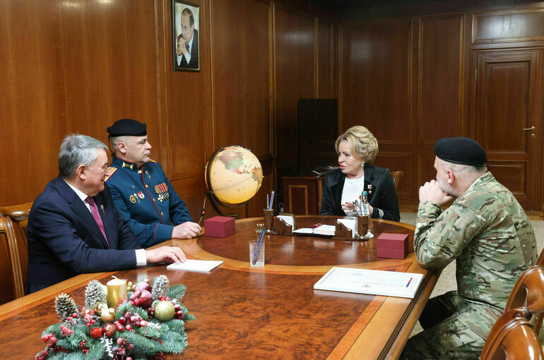 Валентина Матвиенко встретилась с командирами разведчиков и штурмовиков