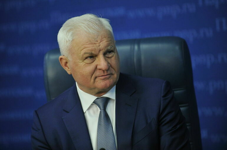 Депутат Плотников рассказал, как новый закон защитит интересы пчеловодов