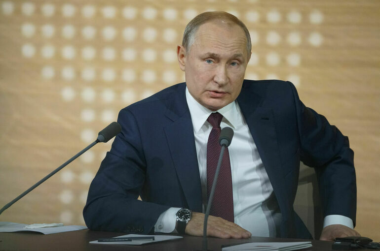 Путин потребовал навести порядок со штрафами на предприятиях