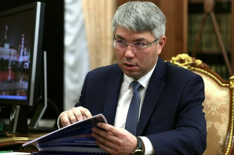 Глава Бурятии анонсировал строительство очистных сооружений на Байкале