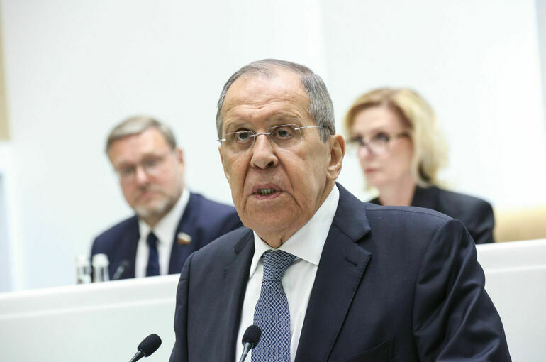 В МИД пообещали ответ РФ в случае размещения европейских военных на Украине