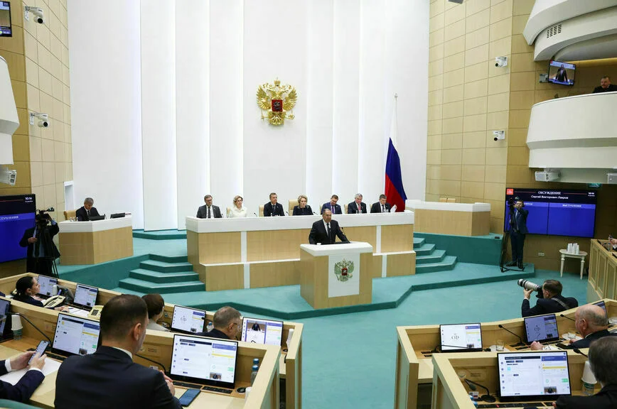 Западным СМИ помогут рассказать правду о России
