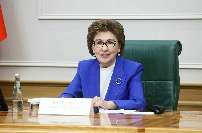 Сенатор Карелова вручила награды победителям Международного конкурса APEC BEST AWARD