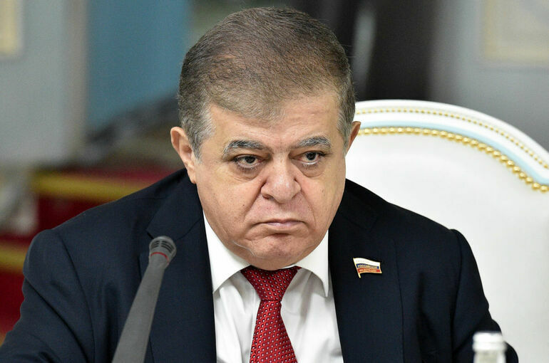 Зачем Киеву нужен референдум по выводу ВСУ из Донбасса