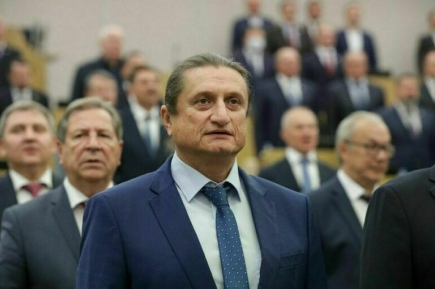 Депутат рассказал о роли Конституции в развитии России