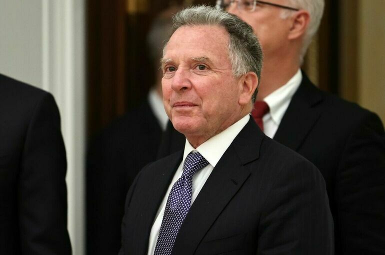 Уиткофф заявил о значительном прогрессе на переговорах с Зеленским в Берлине