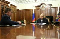 Якушев сообщил Путину о росте числа участников СВО среди депутатов «Единой России»