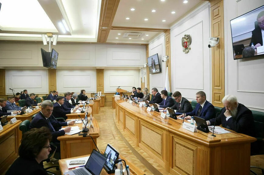 Инспекторов госнадзора научат управлять дронами