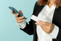 Путин подписал закон о доступе Росфинмониторинга к переводам по СБП