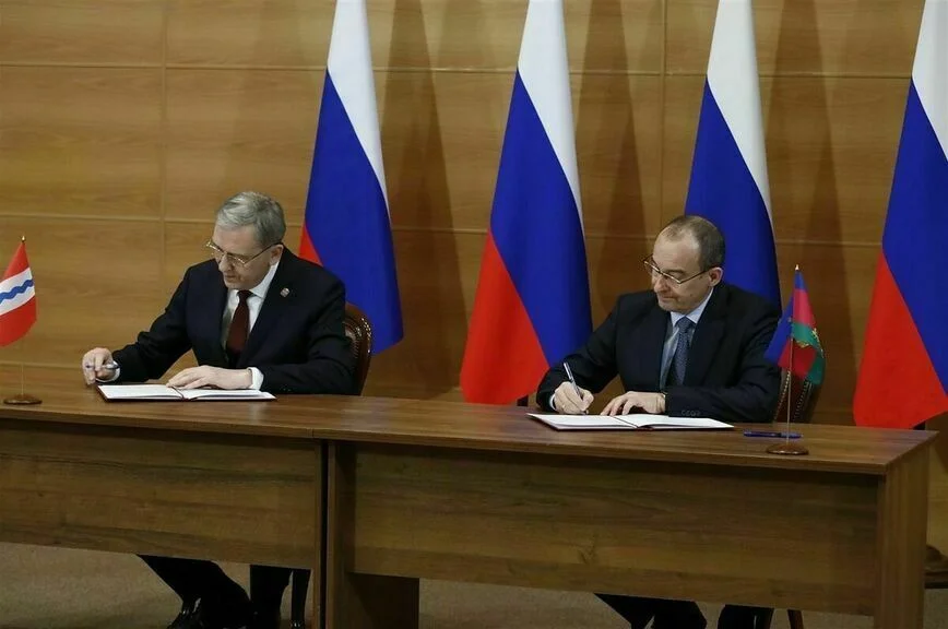 Парламенты Кубани, Омской области и Сахалина подписали соглашения о сотрудничестве