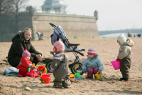 Жилье, медстраховка, транспорт: депутаты подготовили новые меры поддержки многодетных