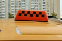 Законопроект о требованиях к самозанятым в такси прошел второе чтение