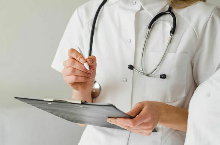 В Минздраве рассказали, как изменится зарплата медиков в 2026 году