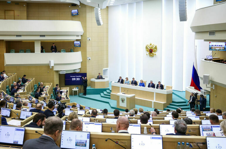 Совфед одобрил ужесточение наказания за дезертирство для бывших заключенных