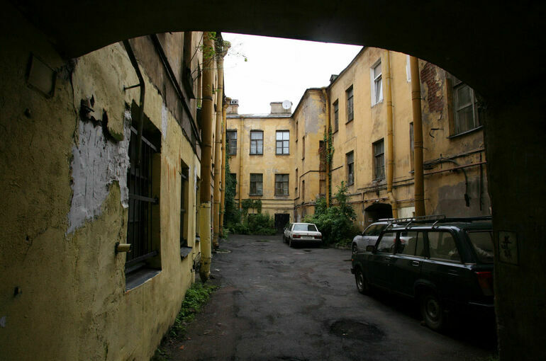 Аварийные дома не оставят без управления