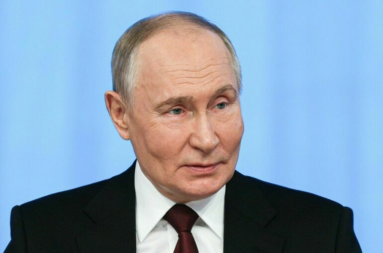 Путин сообщил, что Димитров полностью окружен