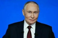 Владимир Путин пошутил, что нарушает трудовое законодательство