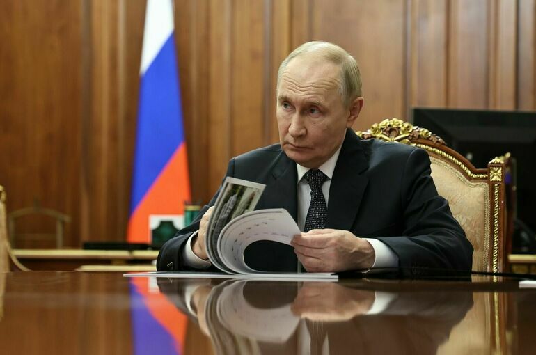 Путин: РФ продолжит аккуратно защищать соотечественников за рубежом