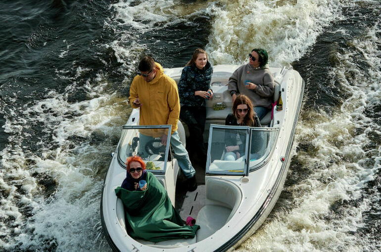 Водителей водного транспорта хотят штрафовать, как автомобилистов