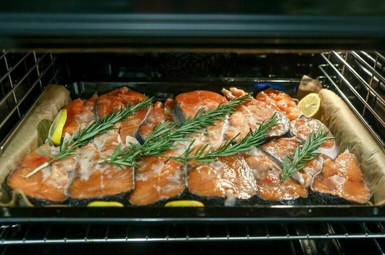 Съесть, чтобы похудеть: что украсит праздничный ужин и не скажется на талии