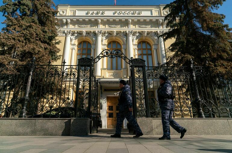 В ЦБ хотят ввести ответственность для посредников на рынке криптовалют