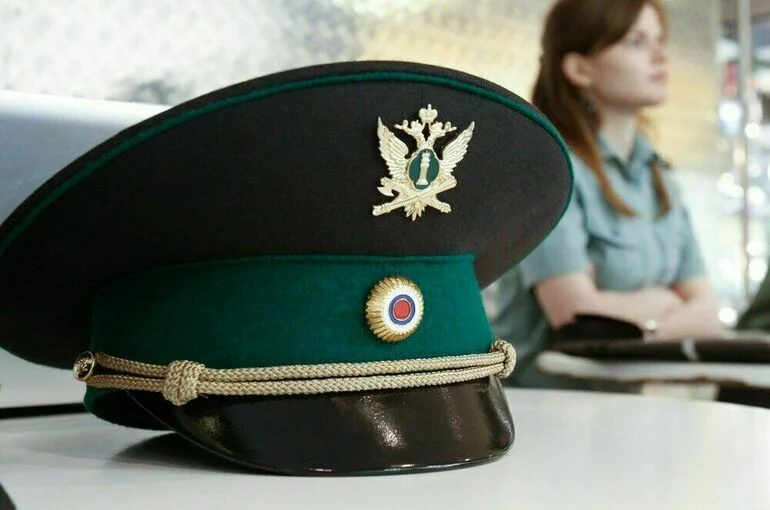 Судебные приставы смогут останавливать дела по должникам в ряде регионов