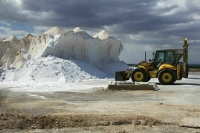 Добычу соли предложили исключить из перечня опасных производств