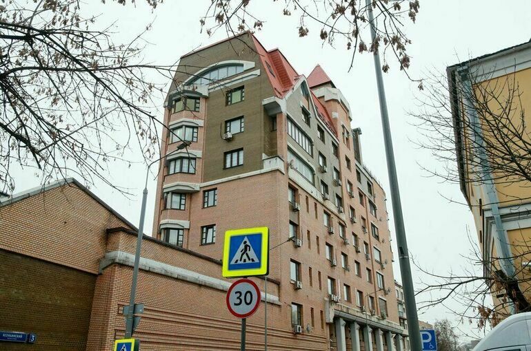 Долина обещала Лурье освободить квартиру в Хамовниках до 5 января