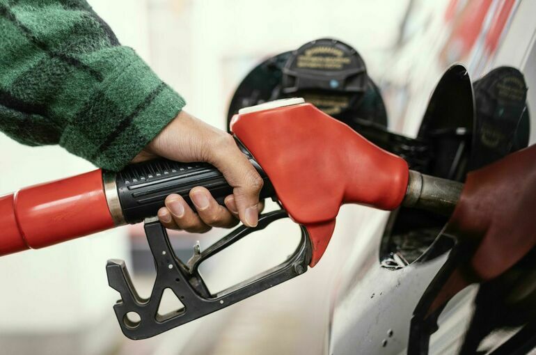 Временный запрет на экспорт бензина и дизеля продлили до 28 февраля