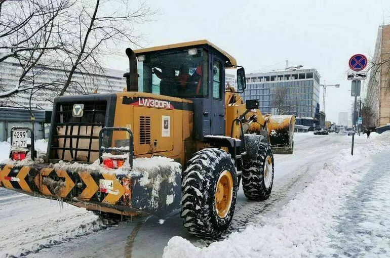 Кому жаловаться на снег на дорогах