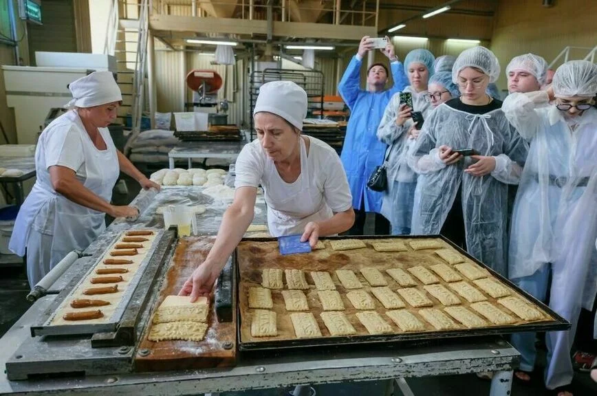Сенатор Гумерова: ЕГЭ становится более осознанной системой оценки знаний
