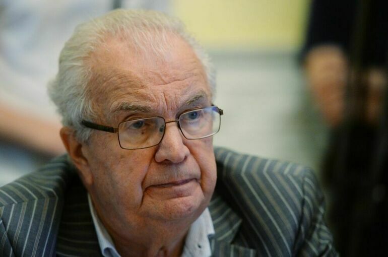 Умер известный иллюзионист Эмиль Кио